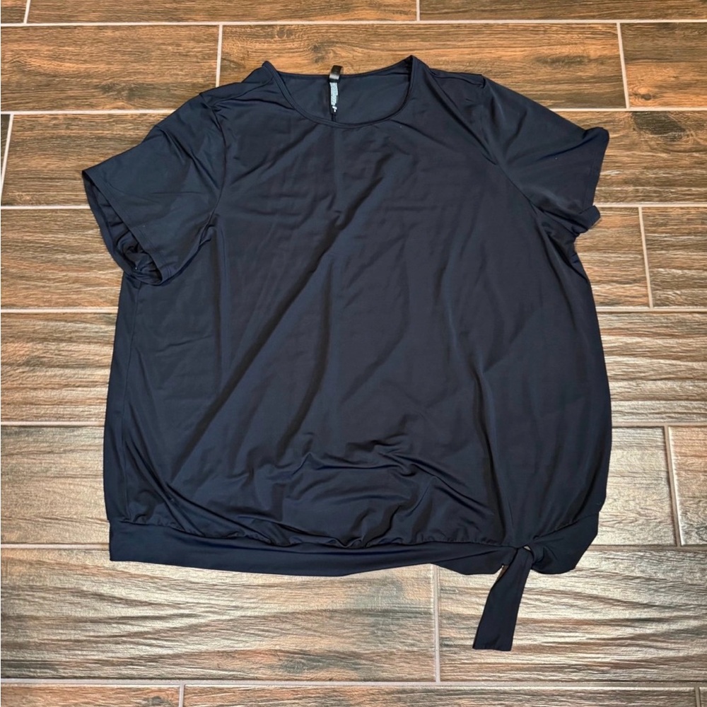 Torrid Side Knot Short Sleeves Top Size 3X Black